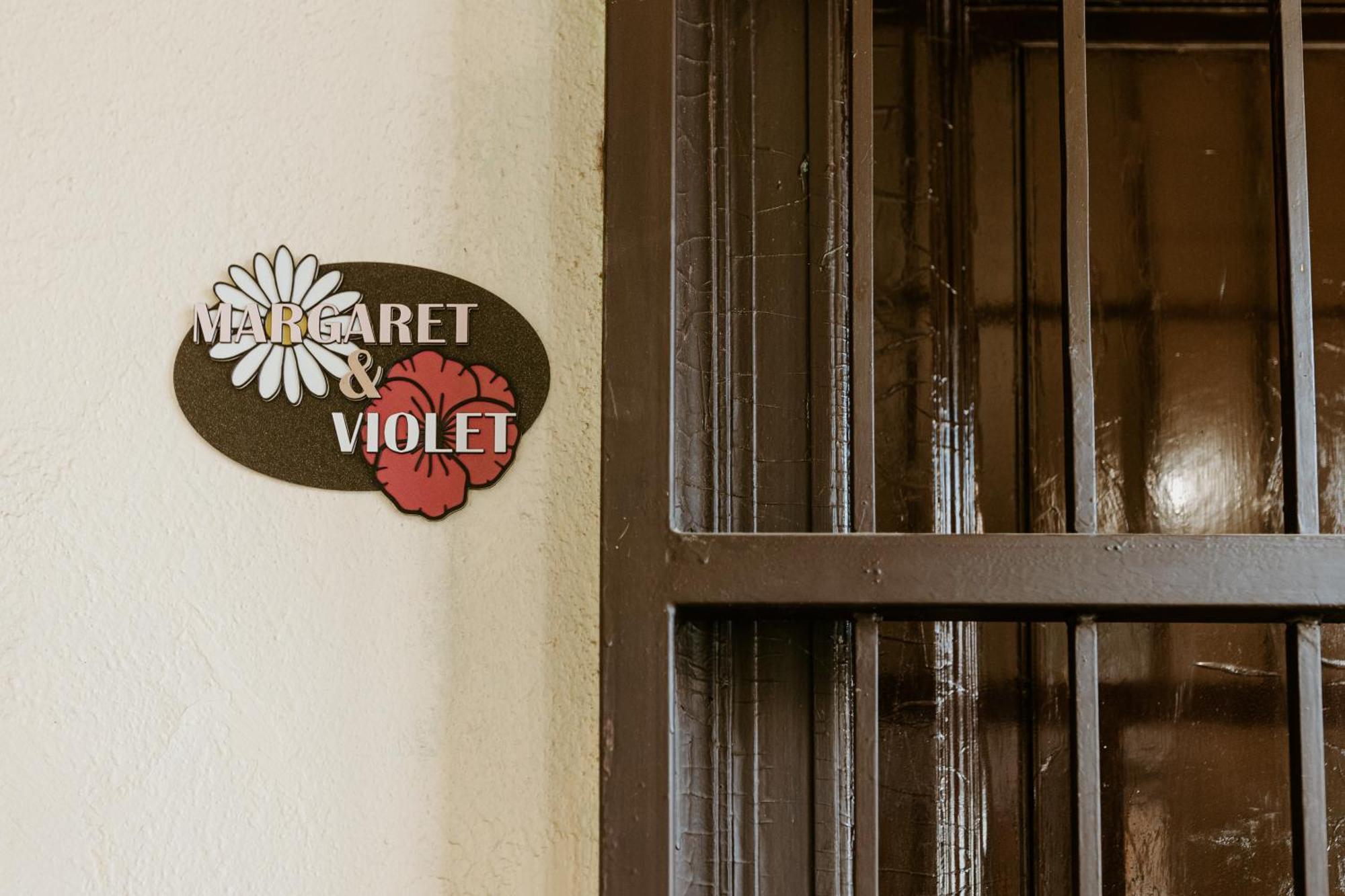 Margaret & Violet Apartments - Peaceful Stay Downtown Budapest Exterior photo